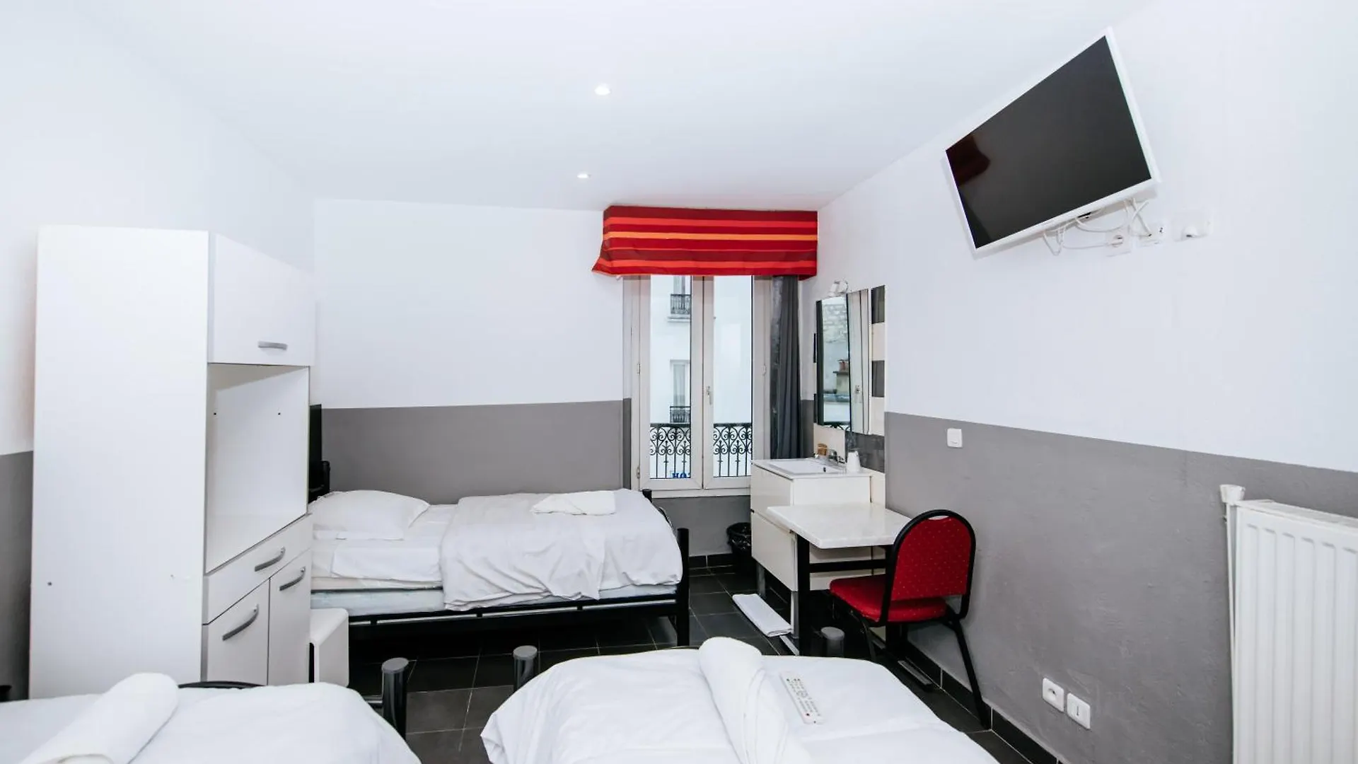 Hotel De La Poste 3*